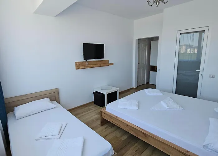 Ayra Pensiune Eforie Nord